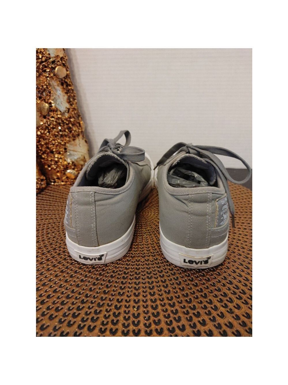 Levi's Size 8.5 - Picture 5 of 6